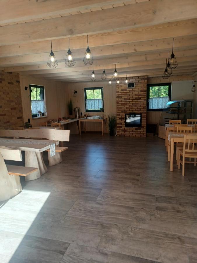 Lesny Dzban Hotel Komancza Exterior photo